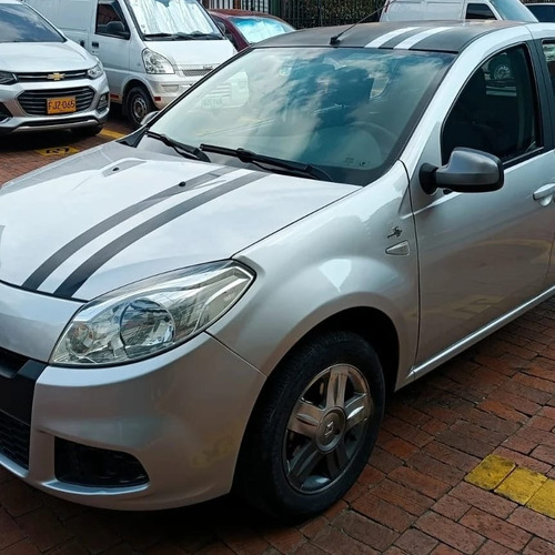 Renault Sandero 1.6 Authentique