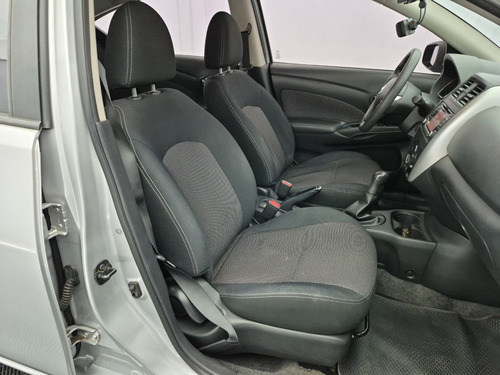 Nissan Versa 1.6 Advance