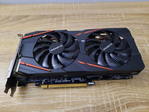 Imagen 1 de 5 de Tarjeta De Video Rx580 8gb Gigabyte Gaming G1 Pc Gamer Gpu
