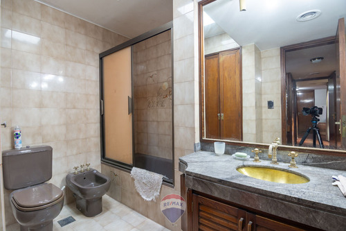 Casa Venta 5 Dorm.depto.pileta B°parque Horizonte