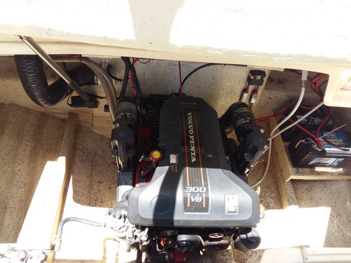 Mediterranean 285 + Volvo Penta V8 300 Hp Duo Prop * Sarthou