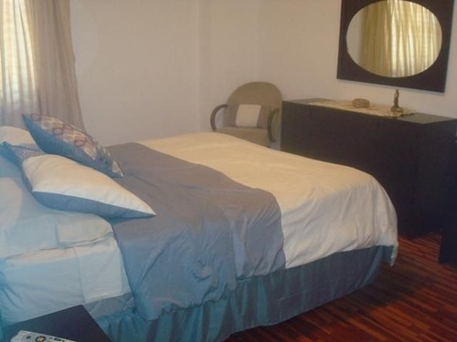 Imagen 13 de 20 de Ofc Venta De Lindo Apartamento En Colinas De Santa Mónica / 22-15565