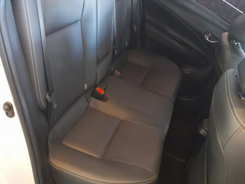 Imagem 7 de 15 de Yaris 1.5 16v Flex Sedan Xls Multidrive