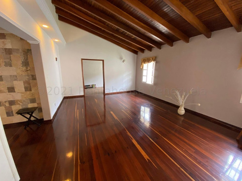 Imagen 11 de 23 de Casa En Venta En Santa Sofia Calle Cerrada Mls# 21-17668