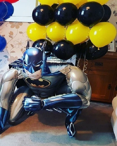 Imagen 3 de 7 de Globo De Batman 3d (67 X 56 Cmts)c/globo De Número Aelección