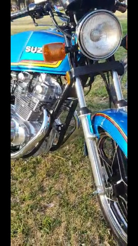 Imagen 14 de 17 de Suzuki Suzuki Gs 450