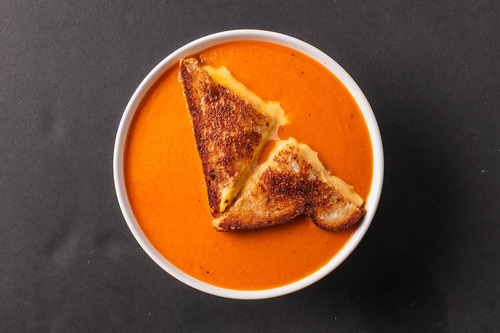 Bisque De Tomate Tostado Con Especias Saladas, Mezcla De Esp