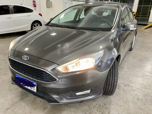 Ford Focus III 1.6 S