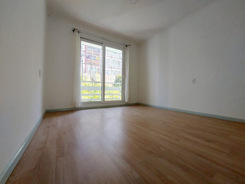 Departamento Segundo Piso Remodelado Belloto Sur