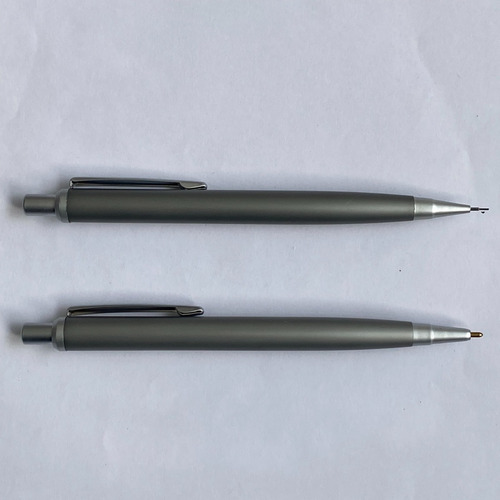 Estuche Portátil Esfero Bolígrafo Y Portaminas Lapicero 0,5