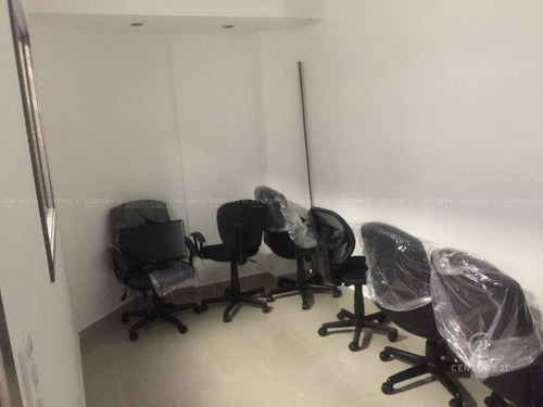 Imagen 8 de 9 de Oficina En Renta En Cumbres