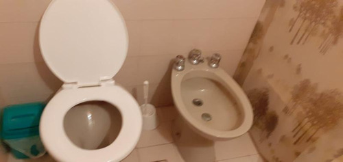 Ph En Venta - 2 Dormitorios 1 Baño - Cocheras - 90mts2 - Mar De Ajó