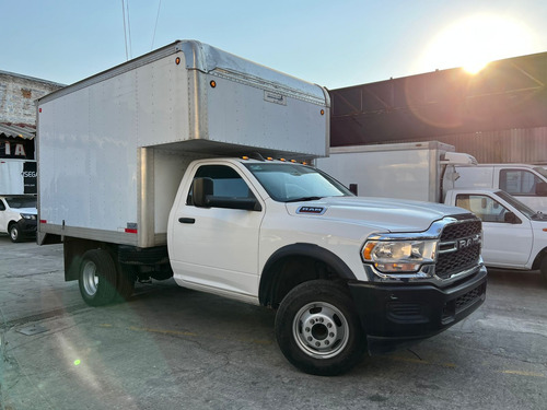 RAM 4000 5.7 Chasis Cabina Pl 4x2 Mt