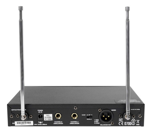 Sistema Inalámbrico Portátil Vhf Doble Canal Con 2 Micrófono