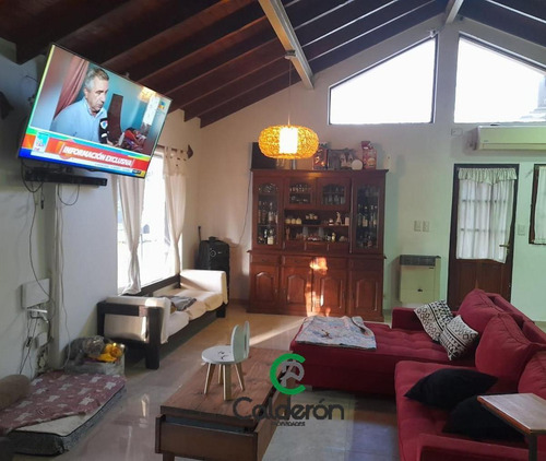 Casa En Venta Ubicado En Banco Provincia, Moreno, G.b.a. Zo