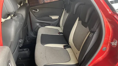 Renault Captur 2.0 Intens Automática