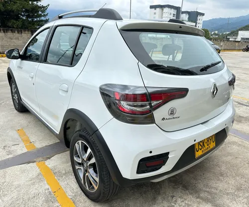 Renault Stepway 1.6 Intens