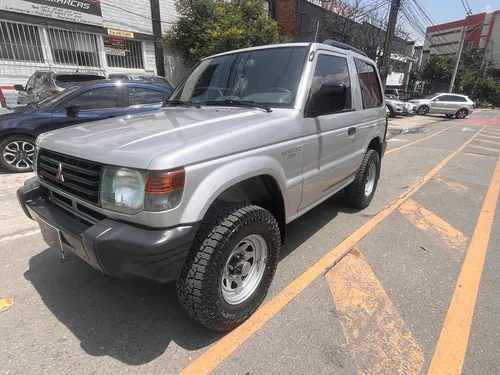 Montero Hardtop 2.4 Coupe