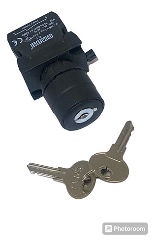 Botón Selector Con Llave 2 Posiciones Con 1 Contacto N/a (Usado)