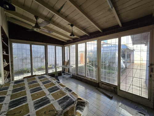 Casa 4 Ambientes En Venta En Temperley Jardín