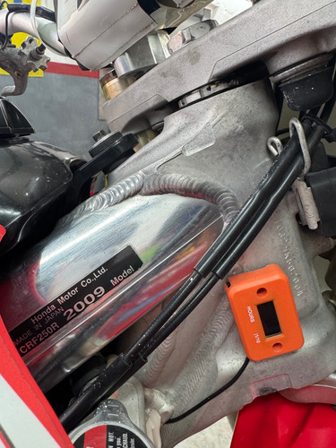 Carpeta Completa Motor Impecable Con 18hs De Uso Service De