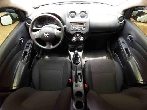 Nissan Versa Sv 1.6 2013 Manual 2° Dona