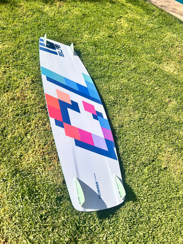 Tabla Kitesurfing Su 2 Prorider Classic 135x40 Cm (Usado)