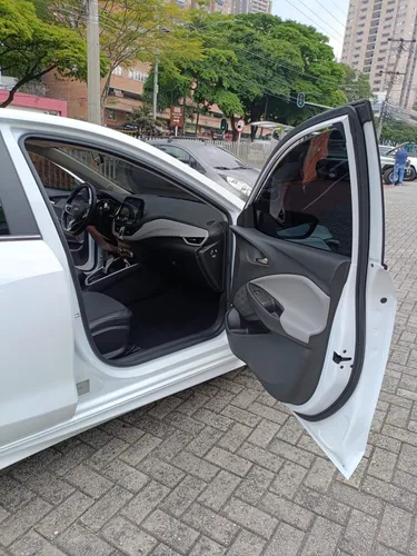 Chevrolet Onix 1.0T Premier Hatch At