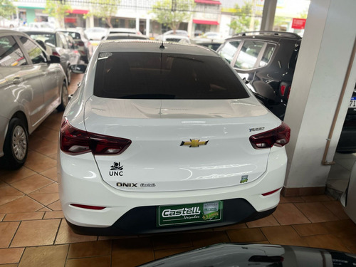 Chevrolet Onix 1.0 TURBO FLEX PLUS AUTOMÁTICO