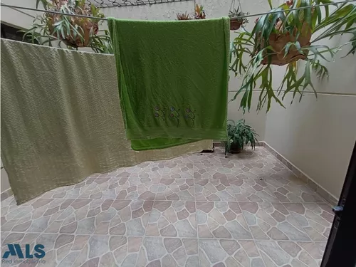 Buen Acceso Con Buena Iluminación(mls#247571)
