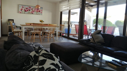 Imagen 10 de 17 de Casa Estilo Mediterranea, Rukan 214, Sector Chicureo, Colina