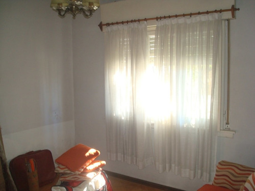 Imagen 8 de 14 de Chalet En Venta En Ituzaingo Norte