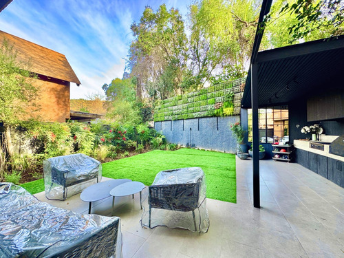 Remodelada Impecable En Condominio