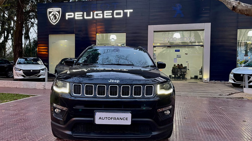 Imagen 16 de 25 de Jeep Compass Longitud