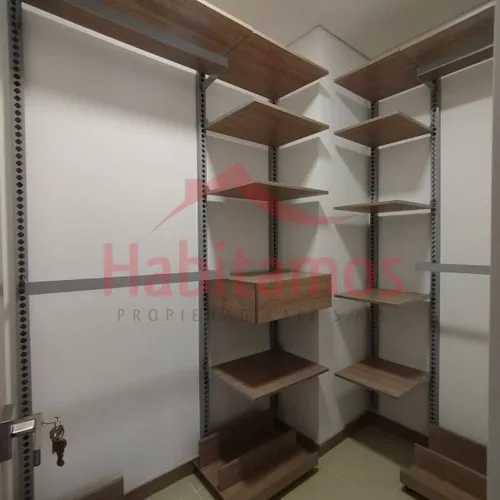 Apartamento En Arriendo En Envigado - Loma De Los Mesa Cod 68694