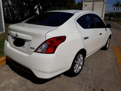 Nissan Versa Advance 2017