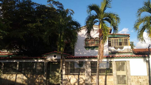 Imagen 5 de 14 de Casa En Venta Urbanización Valles De Camoruco