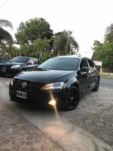 Volkswagen Vento 2.5 Luxury 170cv 2012