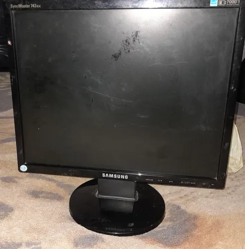 Samsung Syncmaster 743nx 17 Ls17myakf/xbg (Usado)