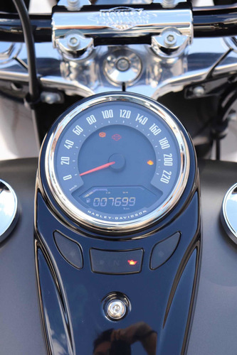 Harley Davidson Heritage Classic