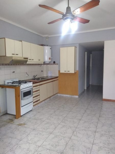 Imagen 2 de 7 de Venta De Departamento 3 Ambientes, San Justo Centro