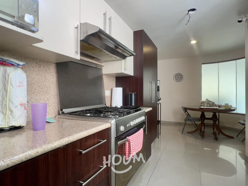Casa En Tlacoquemecatl Del Valle, Benito Juárez Con 5 Recámaras, 320 M², Id: 150655