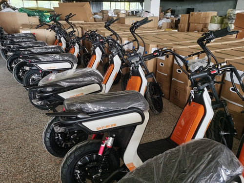 Imagen 4 de 16 de Moto Electrica 2000w Bateria 20 Amper. Garantia Citymotos