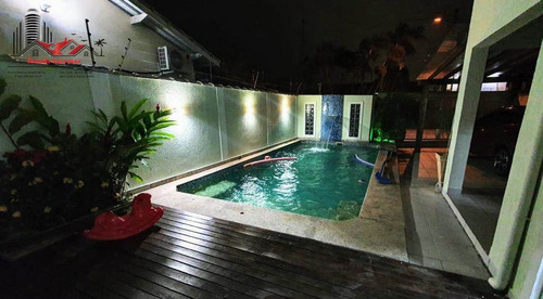 Imagem 14 de 27 de Casa À Venda Com 4 Dormitórios No Jardim Solemar Em Praia Grande Sp. - Rrc126