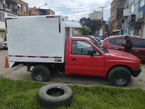 Chevrolet LUV 2.3 Std Tfr