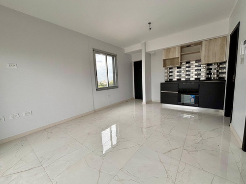 Venta De Departamento 3 Ambientes Con Cochera