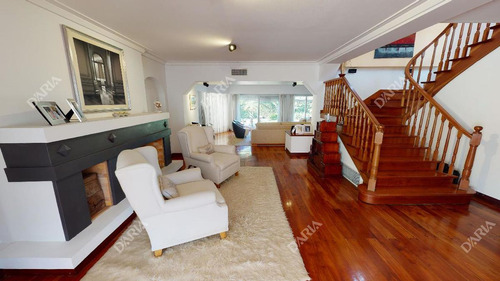 Casa En Venta 4 Dormitorios, Parrilla, Pileta. Acassuso Libertador Al Río.