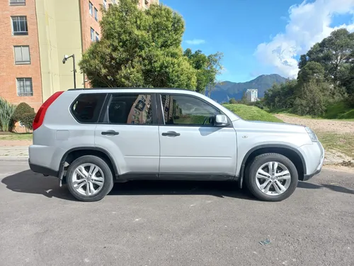 Nissan Xtrail 2.5 T31 Xtronic Cvt