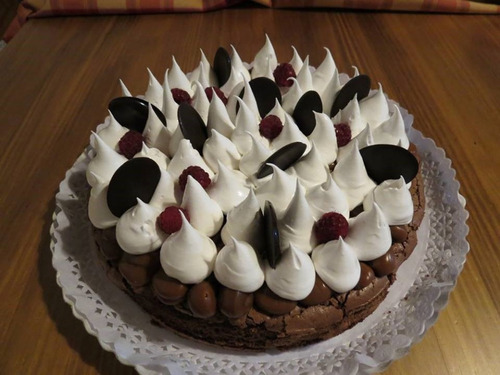 Torta Marquise C/deco En Chocolate .