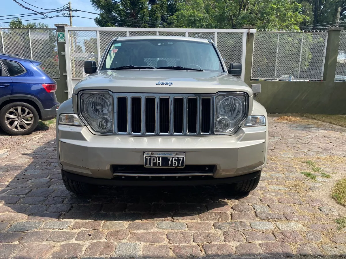 Jeep Cherokee 3.7 Limited Atx